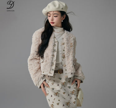 yoodaily - Winter Embroidered Furry Short Woolen Coat