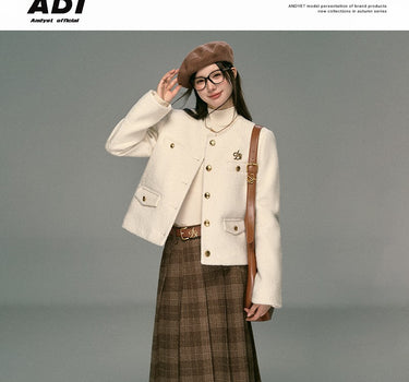 ANDYET AD1 - White round neck woolen cotton short jacket