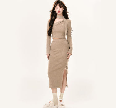 chummy - Halterneck tight long knitted top and skirt suit